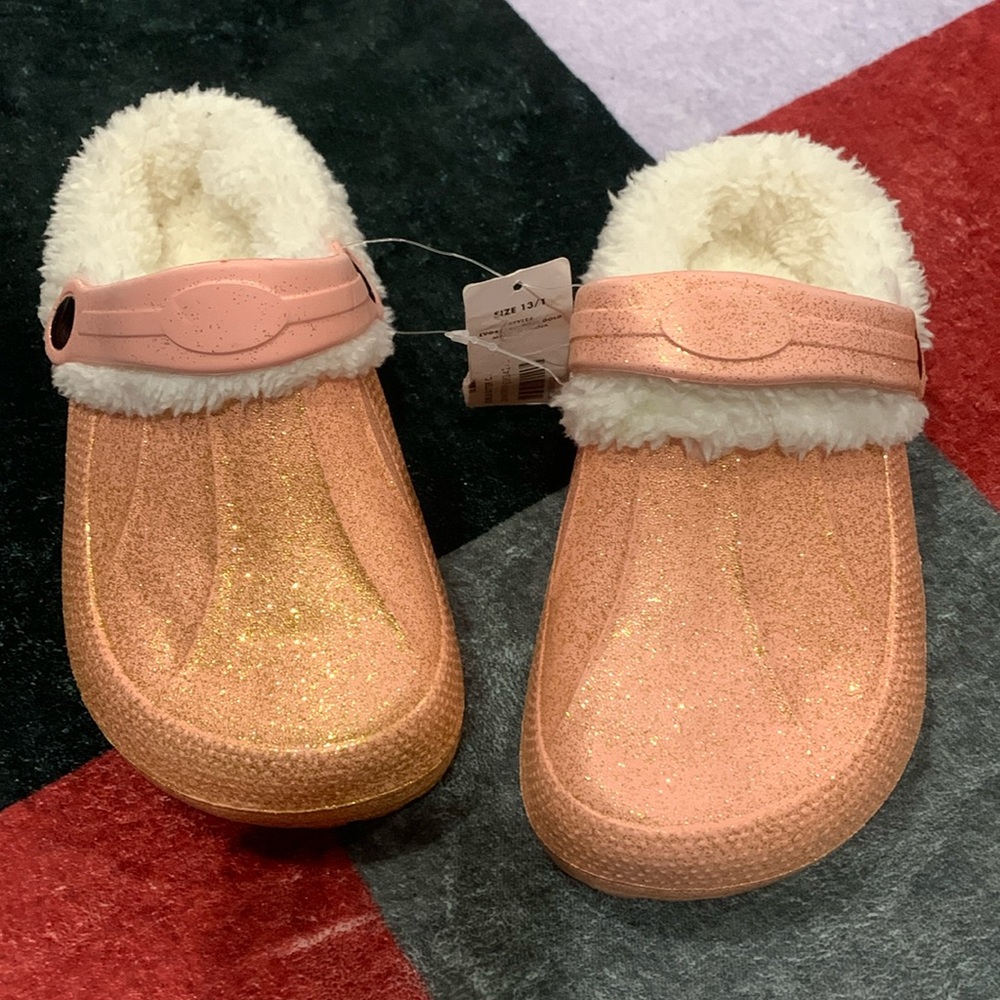 Clogs